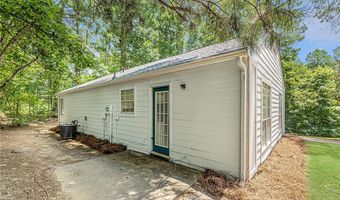 5426 Glen Haven Dr, Atlanta, GA 30349