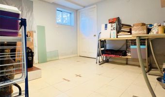 175 San Juan Ave, Albertson, NY 11507