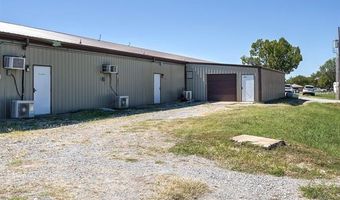 209 W Main St, Adair, OK 74330