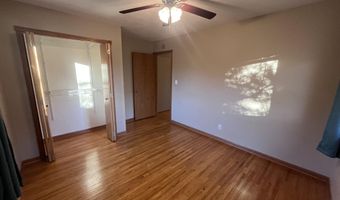 1539 Royal Rd, Aberdeen, SD 57401