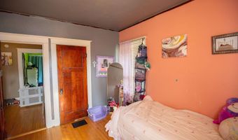 221 N Hall, Algona, IA 50511