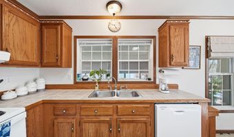 448 Raisin River Dr, Adrian, MI 49221