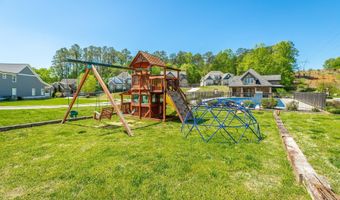 10628 Barrow Ln, Apison, TN 37302
