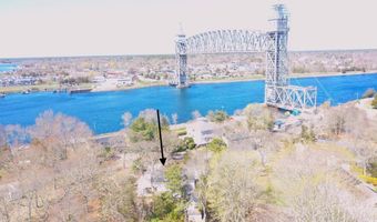5 Bell Rd 5, Bourne, MA 02532