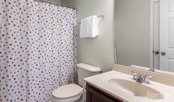 5 Mallory Meadows Ct, Arden, NC 28704
