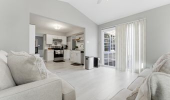 1 LILY Ct, Atco, NJ 08004