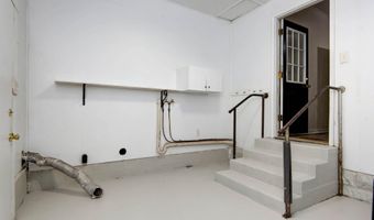 311 W Pleasant St, Aurora, MO 65605