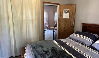 521 S 2nd St, Albia, IA 52531