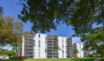 3301 N Country Club Dr 607, Aventura, FL 33180