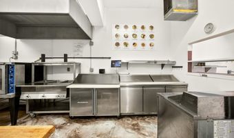 1469 Siskiyou Blvd, Ashland, OR 97520