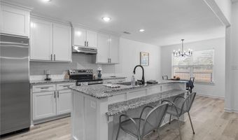 1114 Hunter Dr, Barling, AR 72923