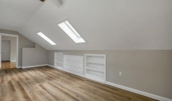 16 Old Manchester Rd, Amherst, NH 03031