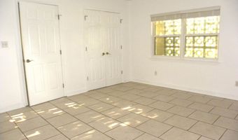 2096 Pat Ln A, Biloxi, MS 39531