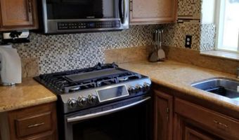2185 Gibraltar Gln, Escondido, CA 92029