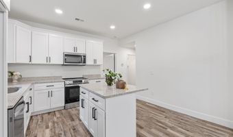 8172 9th St, Boiling Springs, SC 29316