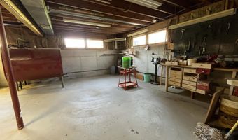 1749 42nd St, Allegan, MI 49010