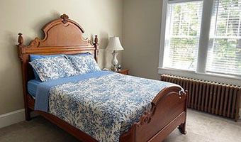 18 Wayman Ln, Bar Harbor, ME 04609