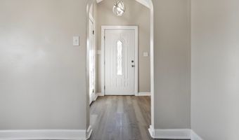 1240 W Sumner Ave, Indianapolis, IN 46217