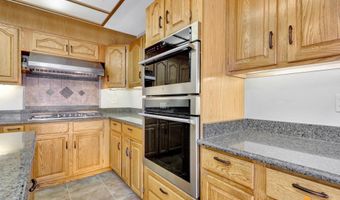 14231 Hancock Dr, Anchorage, AK 99515