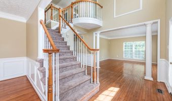 583 WINDSONG Dr, Aberdeen, MD 21001