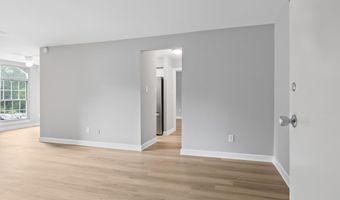 8316 TOBIN Rd 8316-11, Annandale, VA 22003