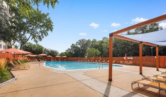 2500 N VAN DORN St 517, Alexandria, VA 22302