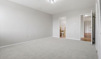 6641 WAKEFIELD Dr 703, Alexandria, VA 22307