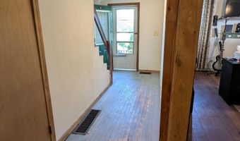 40 Walter St, Bangor, ME 04401