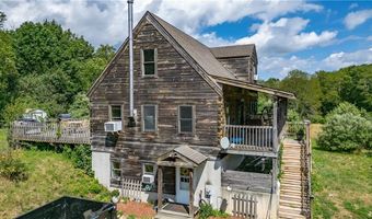 460 Hammet Rd, Coventry, RI 02816