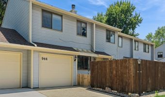 944 Sunburst Ln, Altoona, IA 50009
