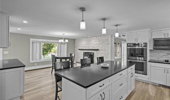 12 Dulles St, Cumberland, RI 02864