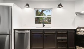 73733 Superior St, South Haven, MI 49090