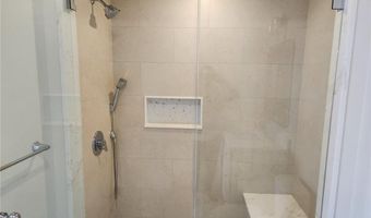 20 State St 4, Bristol, RI 02809