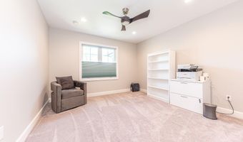 2376 Westbrooke Cir S, Ann Arbor, MI 48105