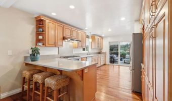 768 Sonrisa St, Solana Beach, CA 92075