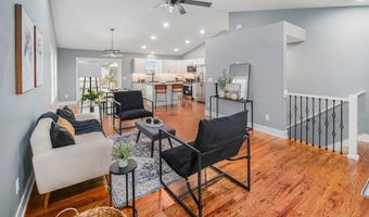 5910 SW 9th St, Lincoln, NE 68523