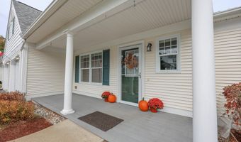 4 Bow Center Rd F2, Bow, NH 03304