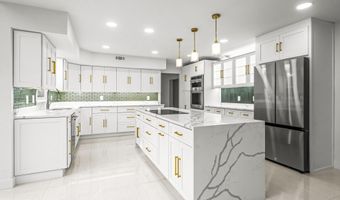 31 STONE MOUNTAIN Ln, Marlton, NJ 08053