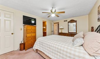 965 Woodlyn Dr N, Anderson Twp., OH 45230