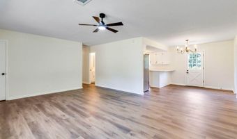 2318 Helen St, Abbeville, LA 70510