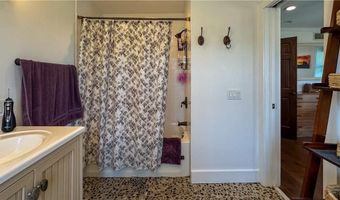 1598 Center Rd, Block Island, RI 02807