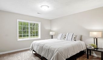 757 N Hanover St, Auburn, KS 66402