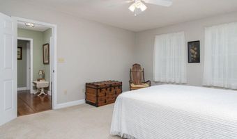 56 Knox Rd, Bow, NH 03304