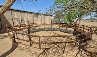 75 GREER Rd, Belen, NM 87002