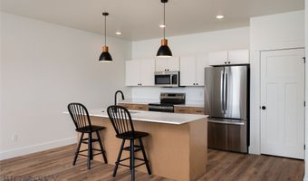 502 Lacey Ln A, Belgrade, MT 59714