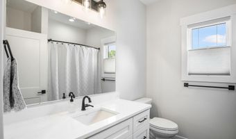 12607 76th Ave, Allendale, MI 49401