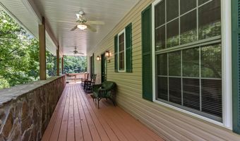 95 Cherokee Ave, Andrews, NC 28901