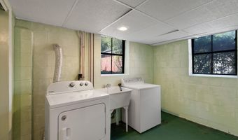 2510 Manchester Rd, Ann Arbor, MI 48104