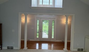 206 Meadow Ridge Dr, Bardstown, KY 40004