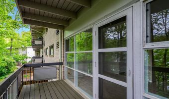 7717 DONNYBROOK Ct 103, Annandale, VA 22003